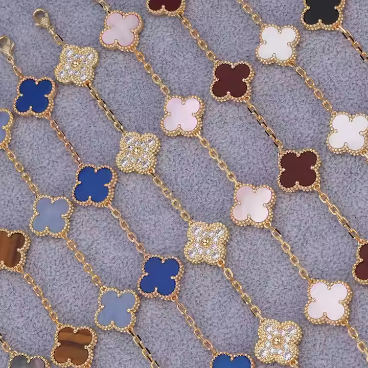 Timeless Clover Elegance Bracelet